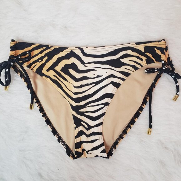 Victoria's Secret Sexy Animal Print Underwire Bikini Swim Suit Set w/ 2 bottoms - Picture 8 of 16